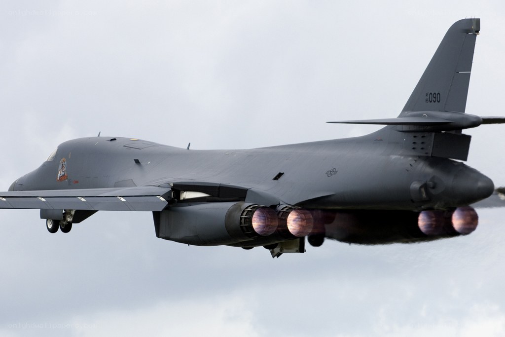 B-1 Lancer bomber in flight