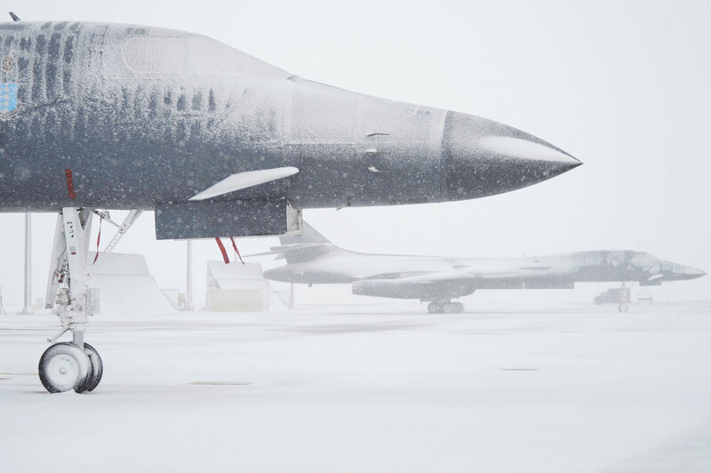 B-1 Lancer in snowstorm