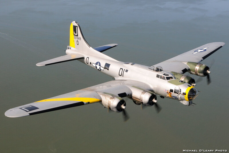 B-17 Bomber Aircraft — Gray, Calm