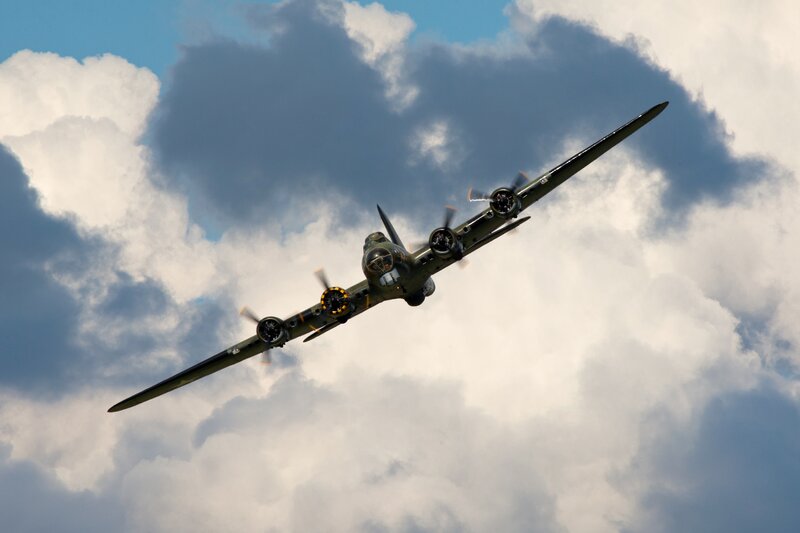 B-17 Bomber Aircraft — Green, Dramatic, Afternoon, Photograph, Propellers