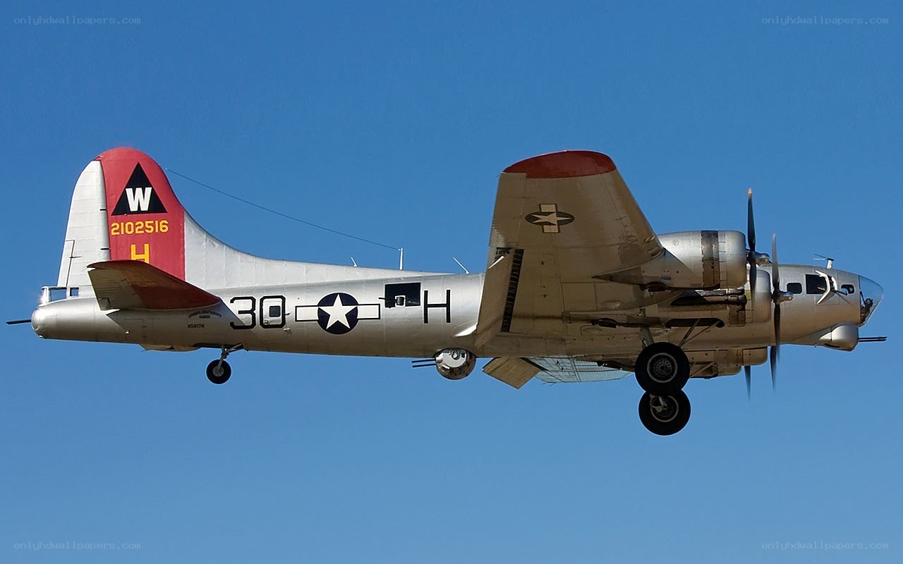 B-17 bomber in flight