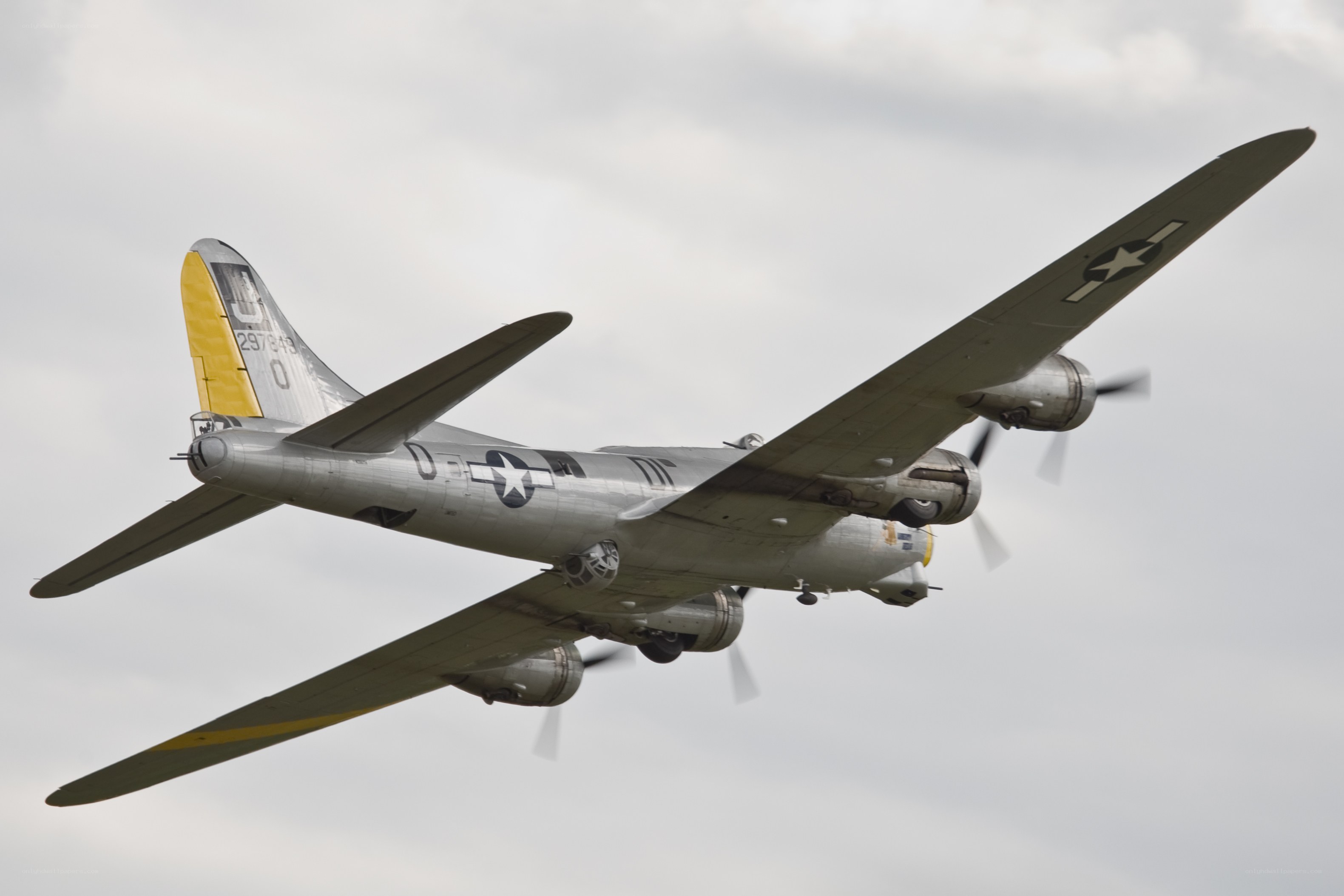 B-17 bomber in flight