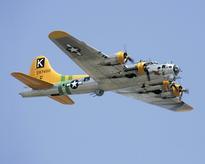 B-17 Bomber in Flight — Silver