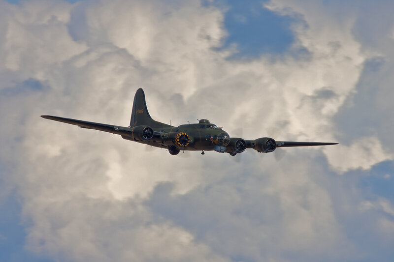 B-17 bomber in flight