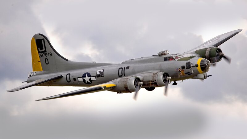 B-17 Flying Fortress in flight