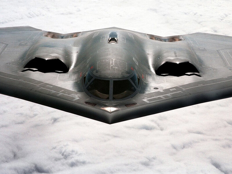 B-2 Spirit Bomber — Dramatic