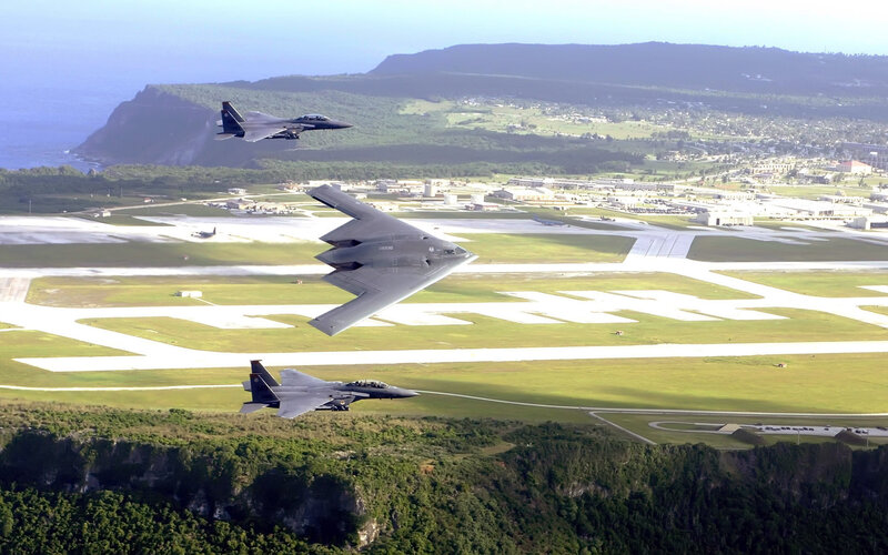 B-2 Spirit Bomber Flight — Green