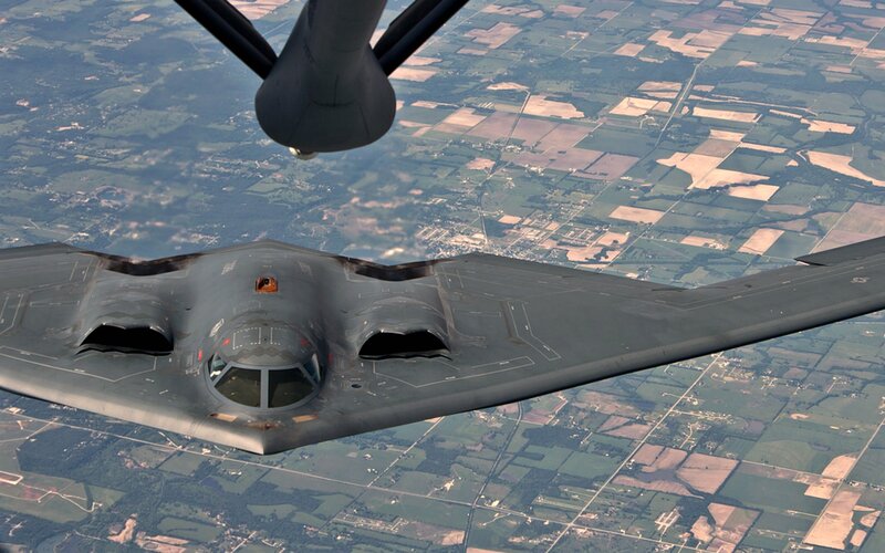 B-2 Spirit Bomber — Gray, Aerial