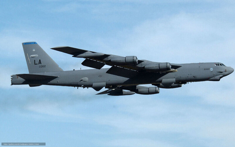 B-52 bomber in flight