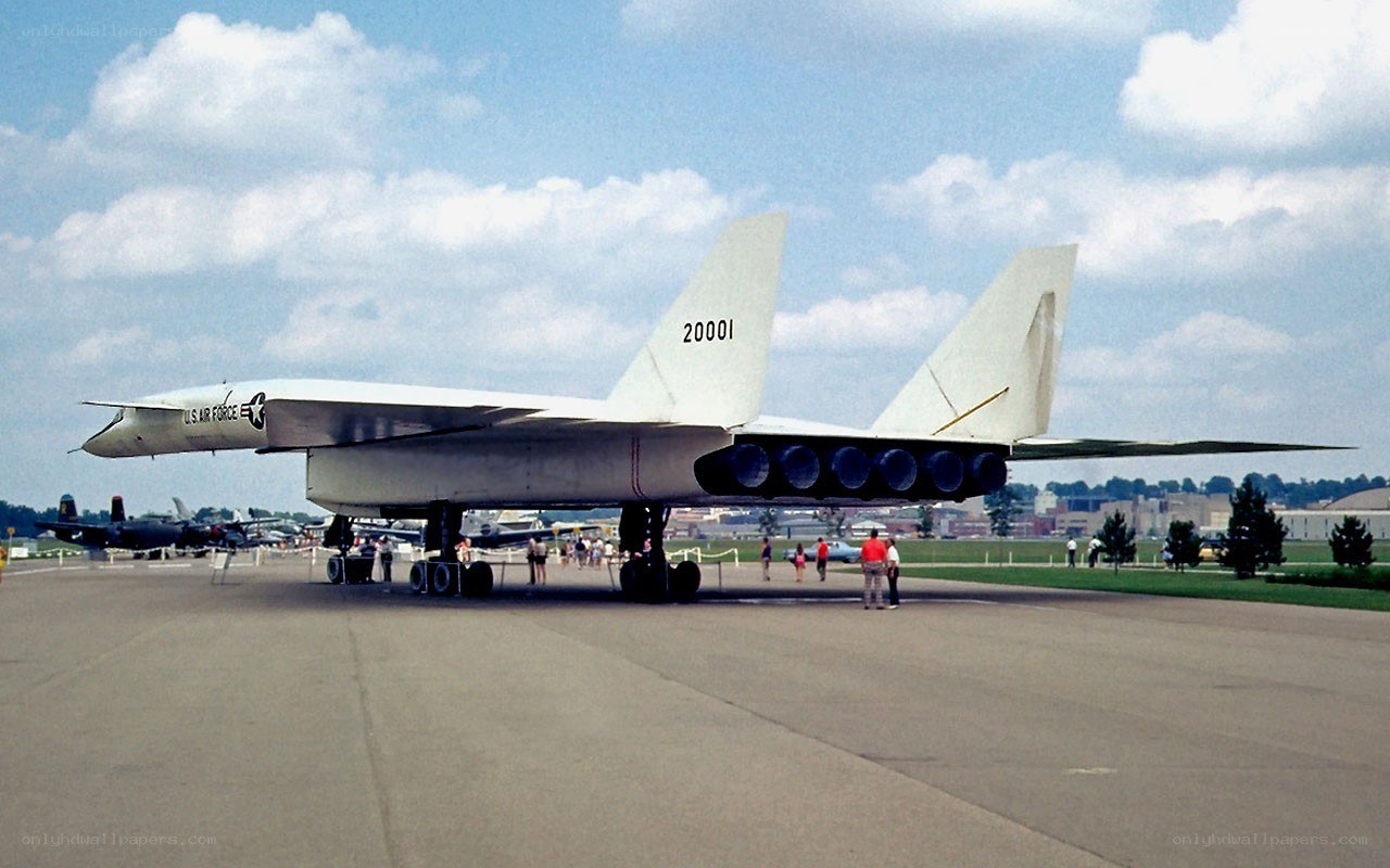 B-70 bomber on display