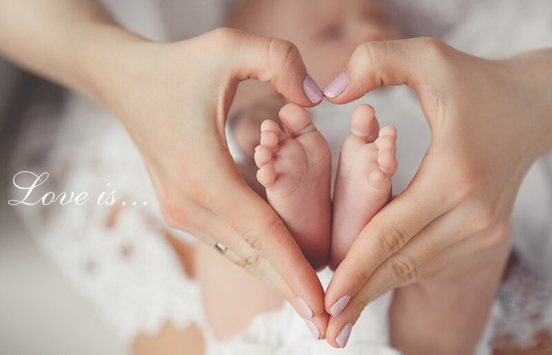 Baby Feet in Heart Shape — Pink