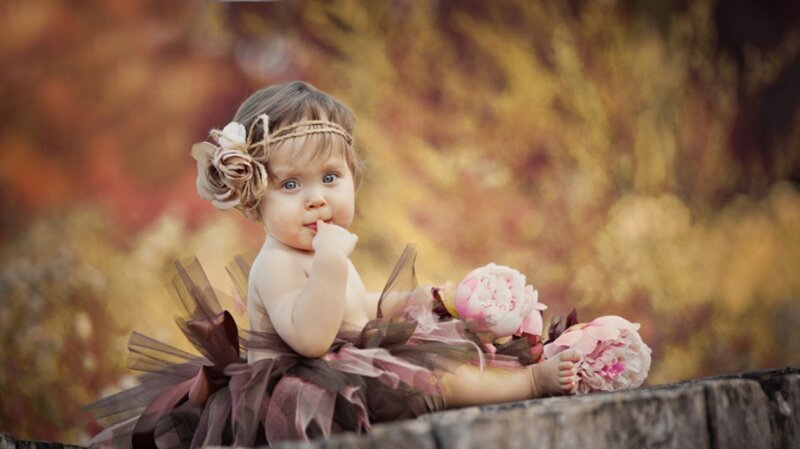 Baby Girl in Tutu — Brown
