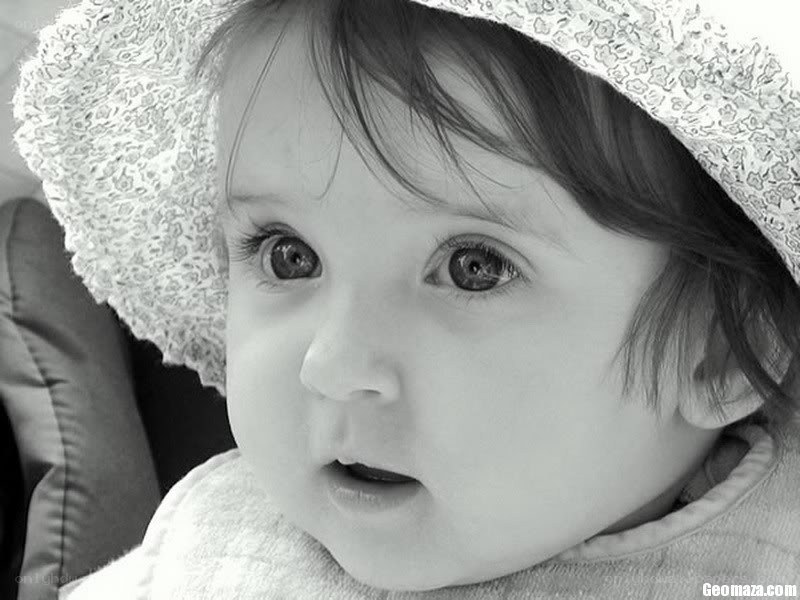 Baby in a lace hat
