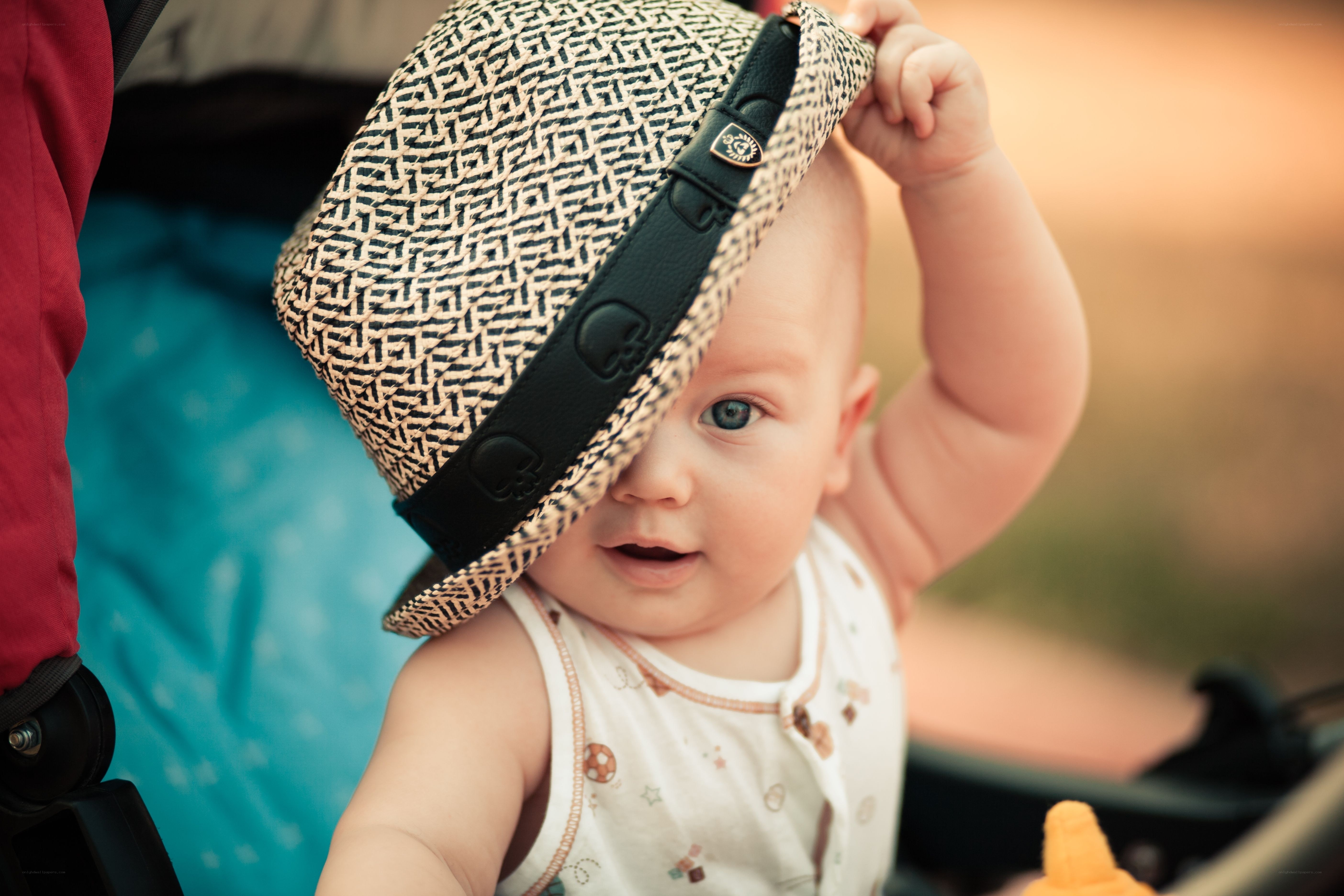 Baby in a straw hat