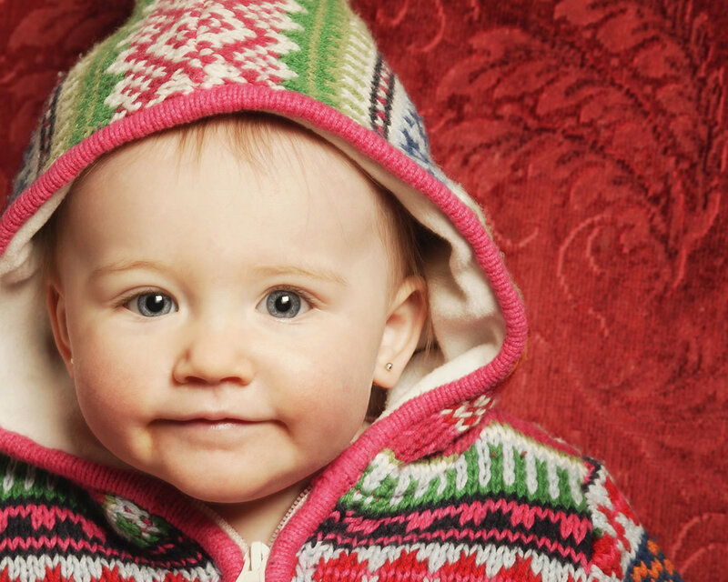 baby in knitted hat
