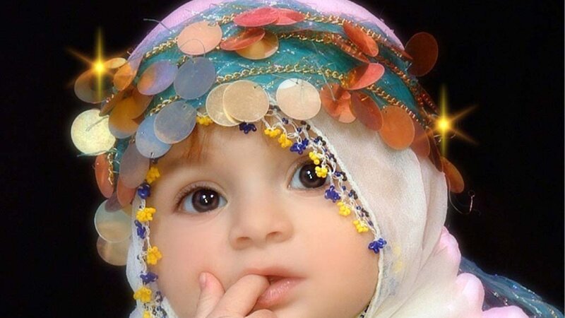 Baby Wearing Headpiece — White