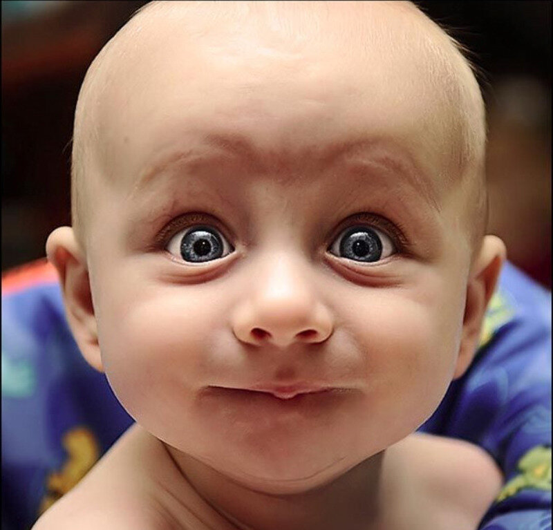 baby with big blue eyes