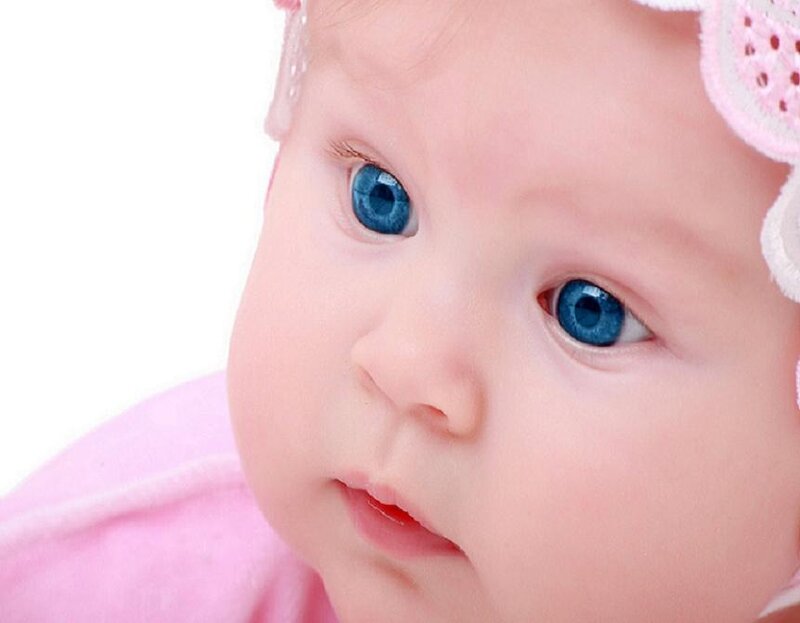 Baby with Blue Eyes — Pink, Calm
