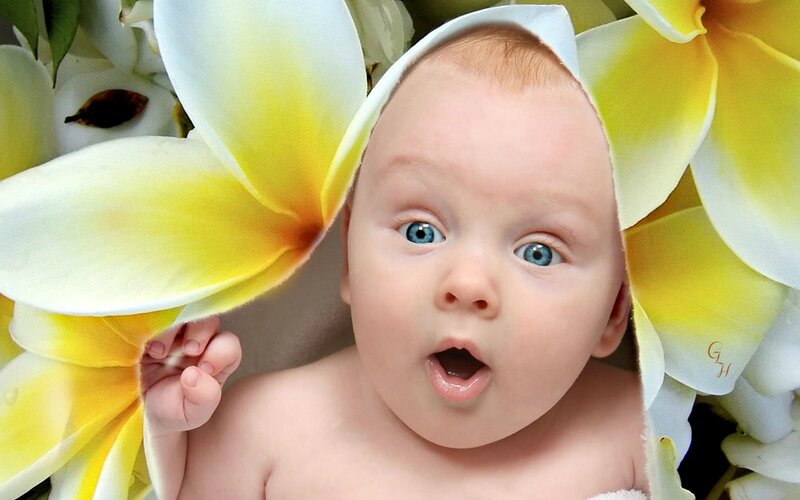 Baby with Blue Eyes — Yellow