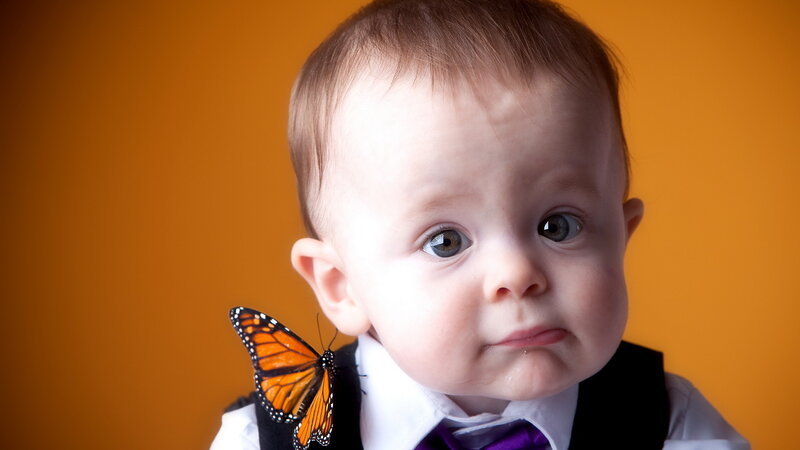 Baby with Butterfly — Orange