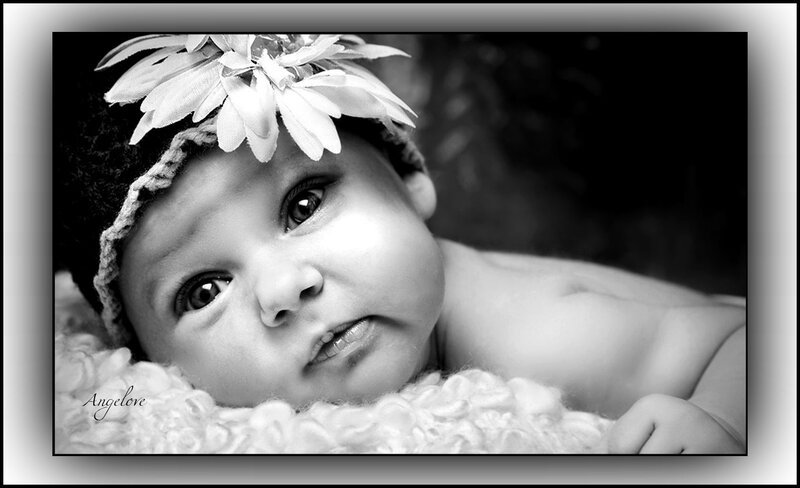 Baby with Flower Headband — Black