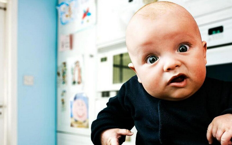 Baby with Wide Eyes — Blue
