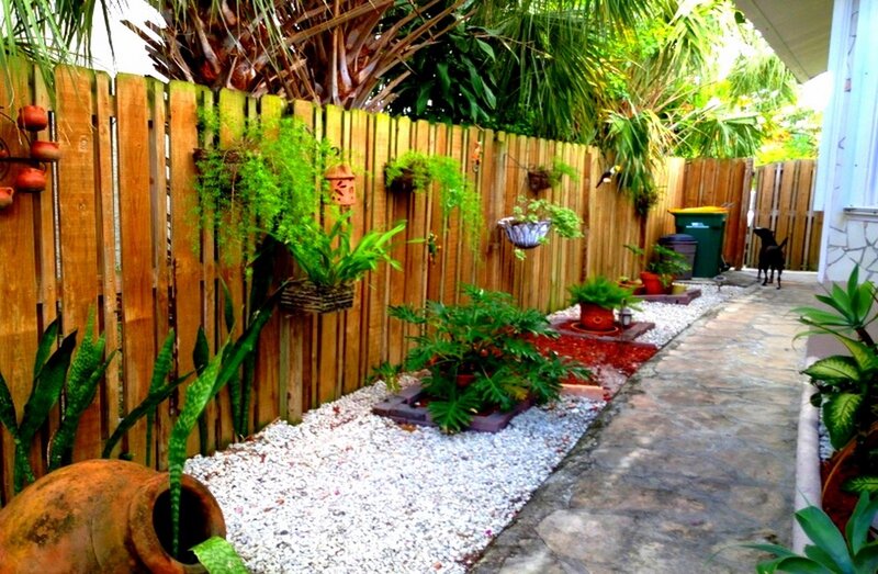 Backyard Garden Path — Green