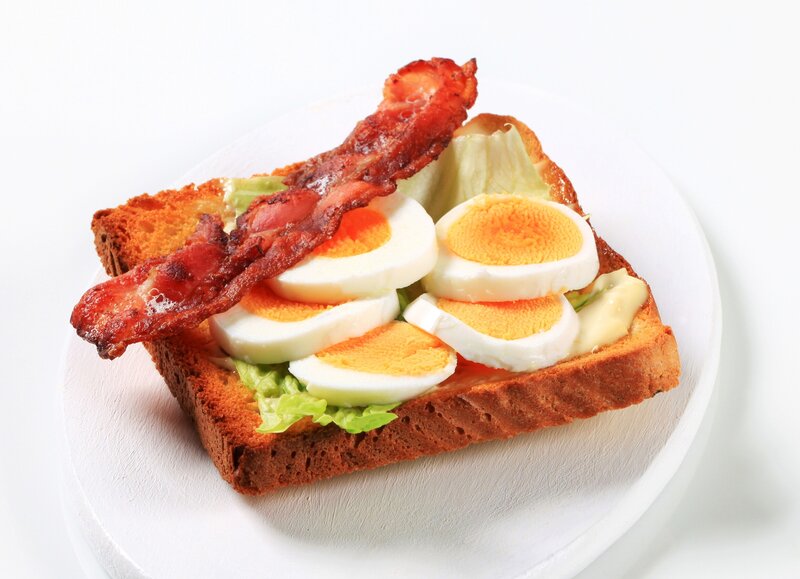 bacon and egg sandwich