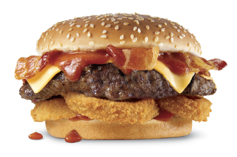 Bacon cheeseburger with onion rings