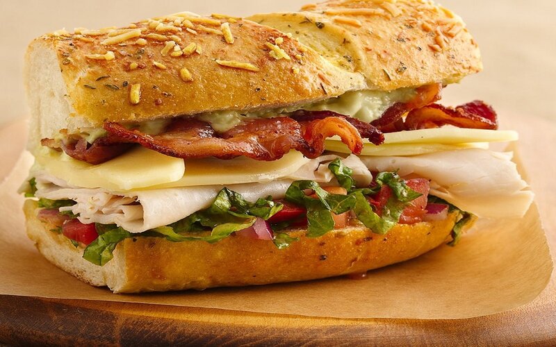 bacon turkey sandwich