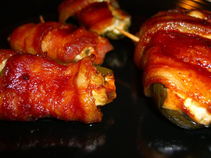 Bacon-wrapped jalapeño poppers