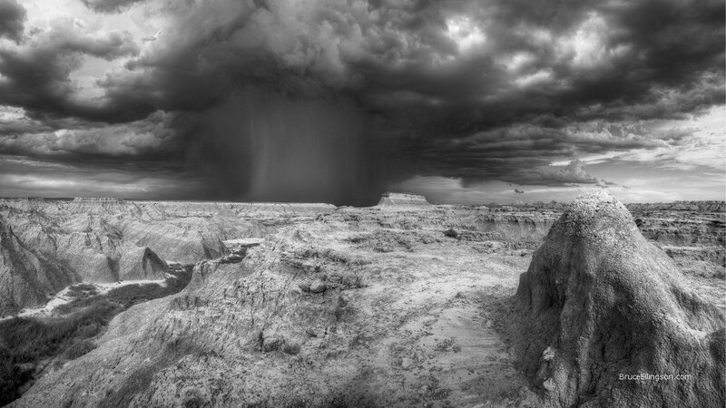 Badlands Landscape — Black
