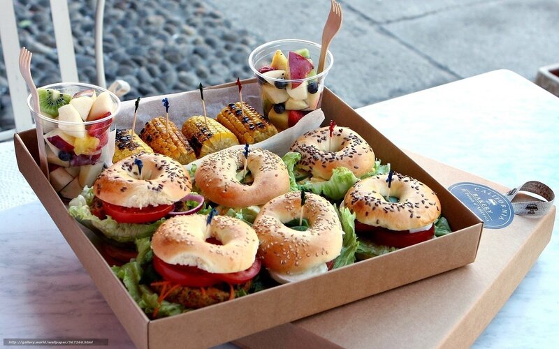Bagel Sandwiches in Box