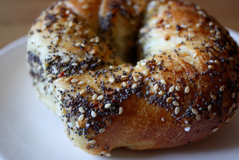 Bagel with Seeds — Brown