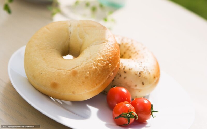 Bagels with Cherry Tomatoes — White