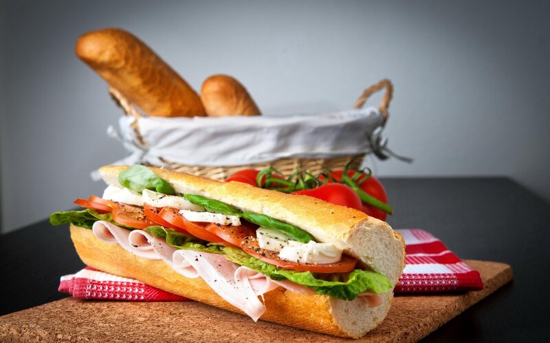Baguette Sandwich — Brown