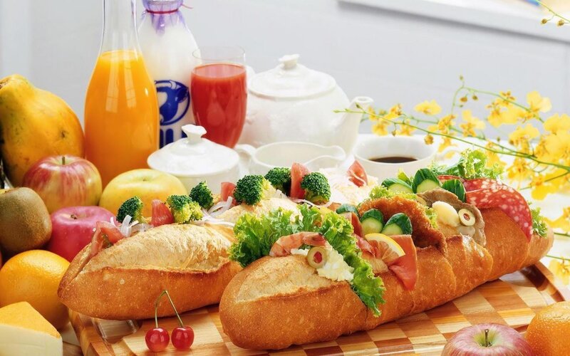 Baguettes with Vegetables