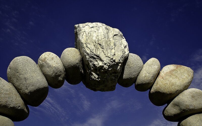 Balanced stone arch