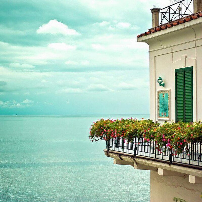 Balcony overlooking the sea