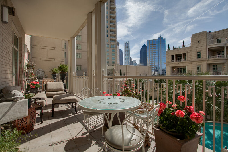 Balcony with City View — White