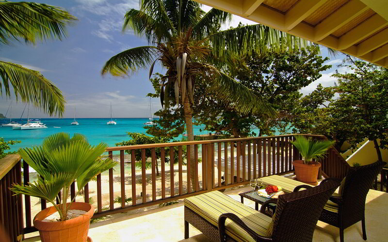 Balcony with Lounge Chairs