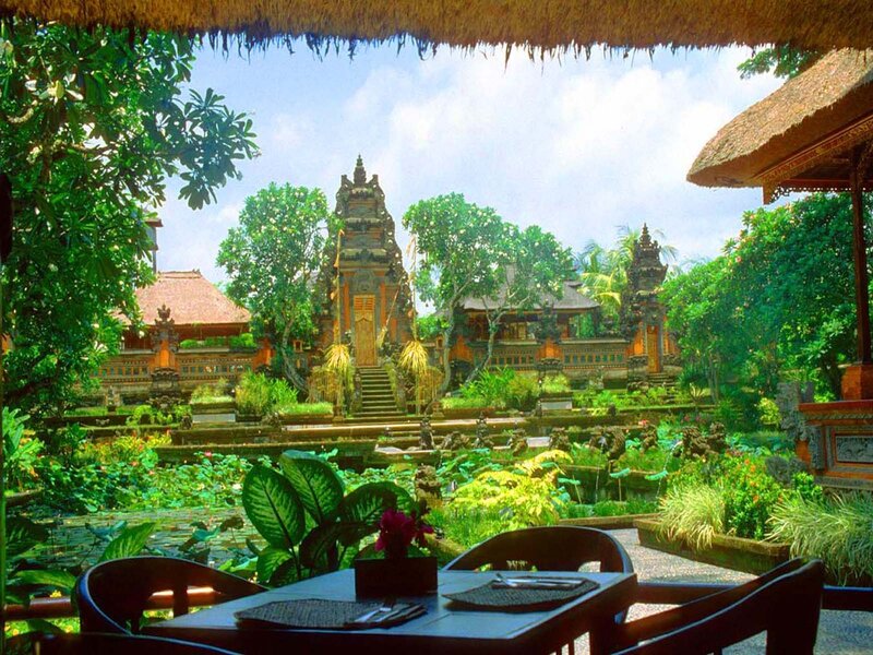 Bali Temple Garden