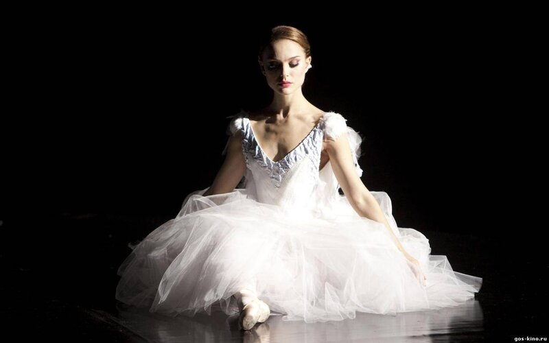 Ballerina in White Dress — Dramatic, Photograph