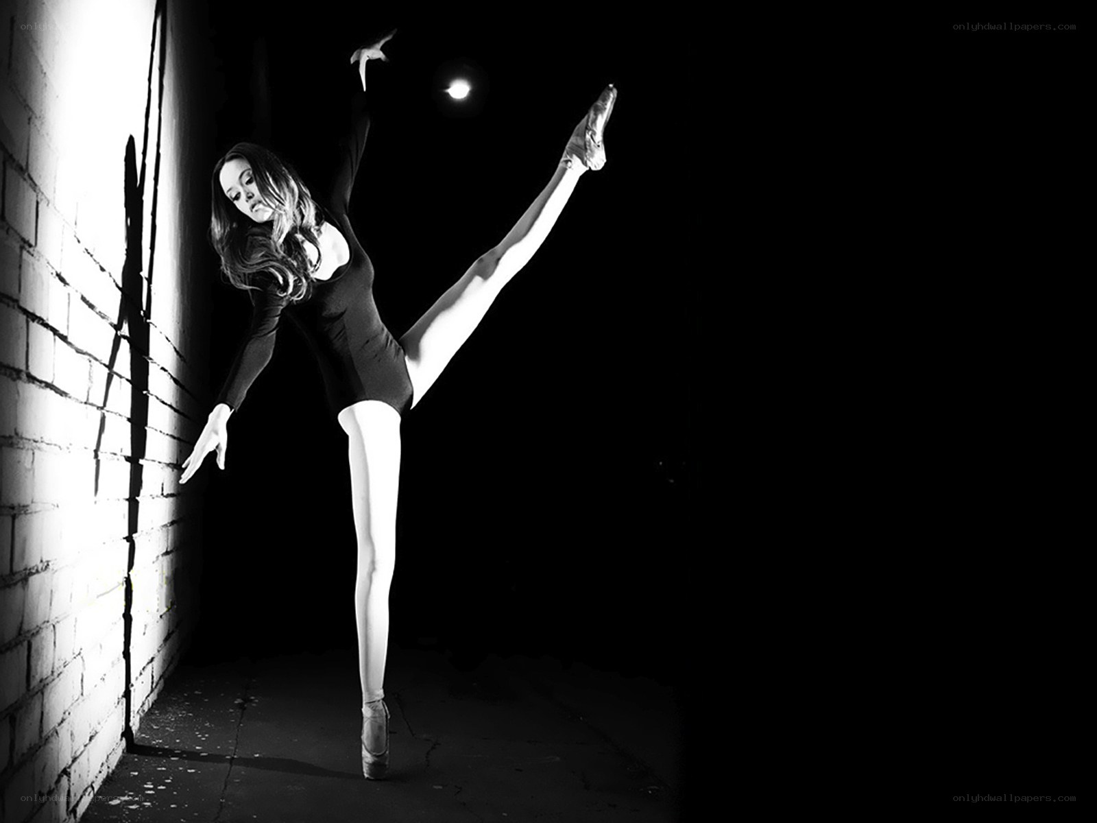 ballet dancer in black and white