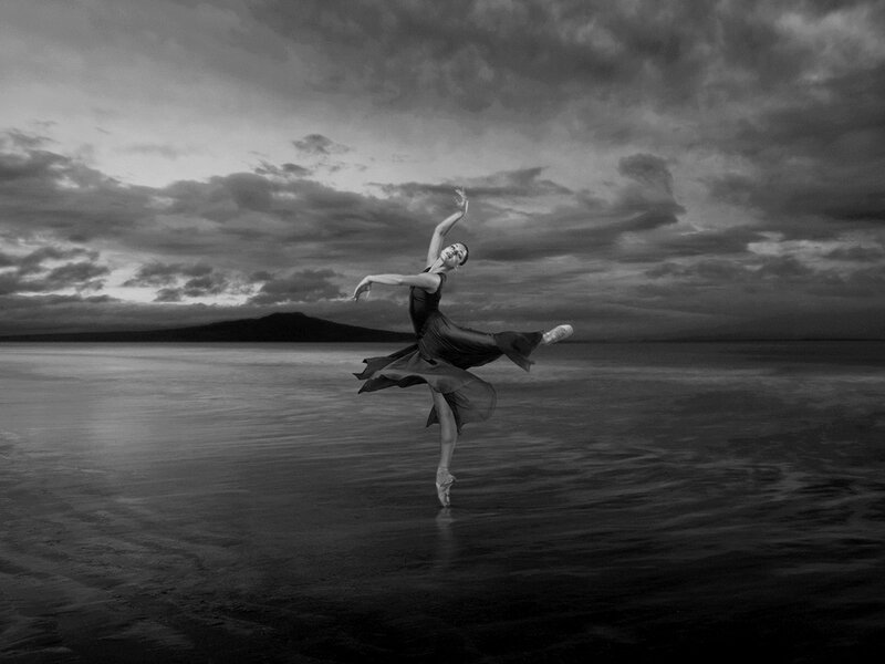 Ballet Dancer on Beach — Black