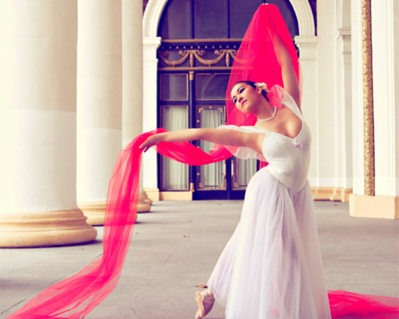 Ballet Dancer with Scarf — White