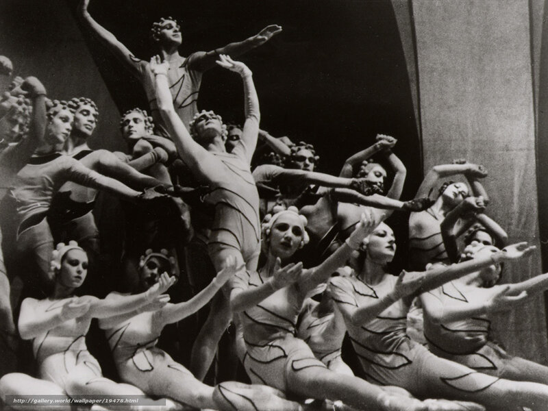 Ballet dancers in performance