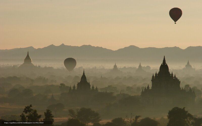 Balloons over ancient temples