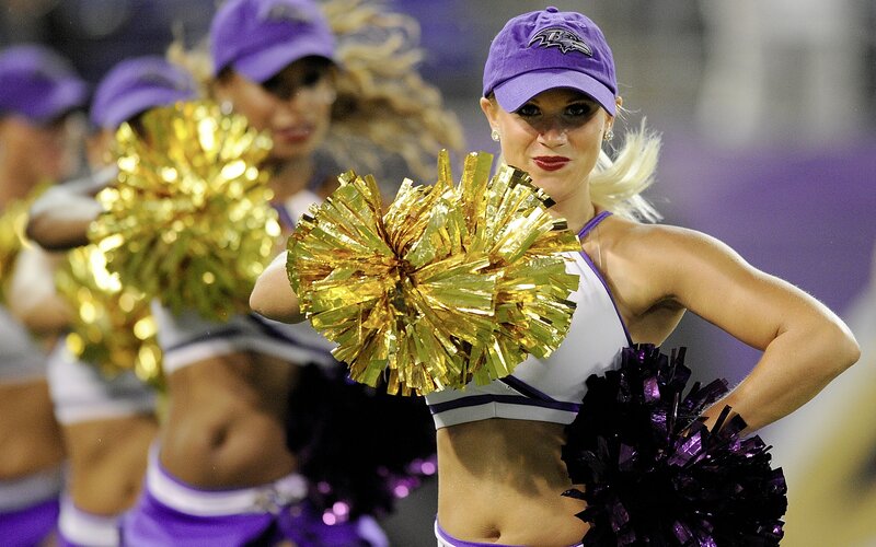 Baltimore Ravens cheerleaders performing