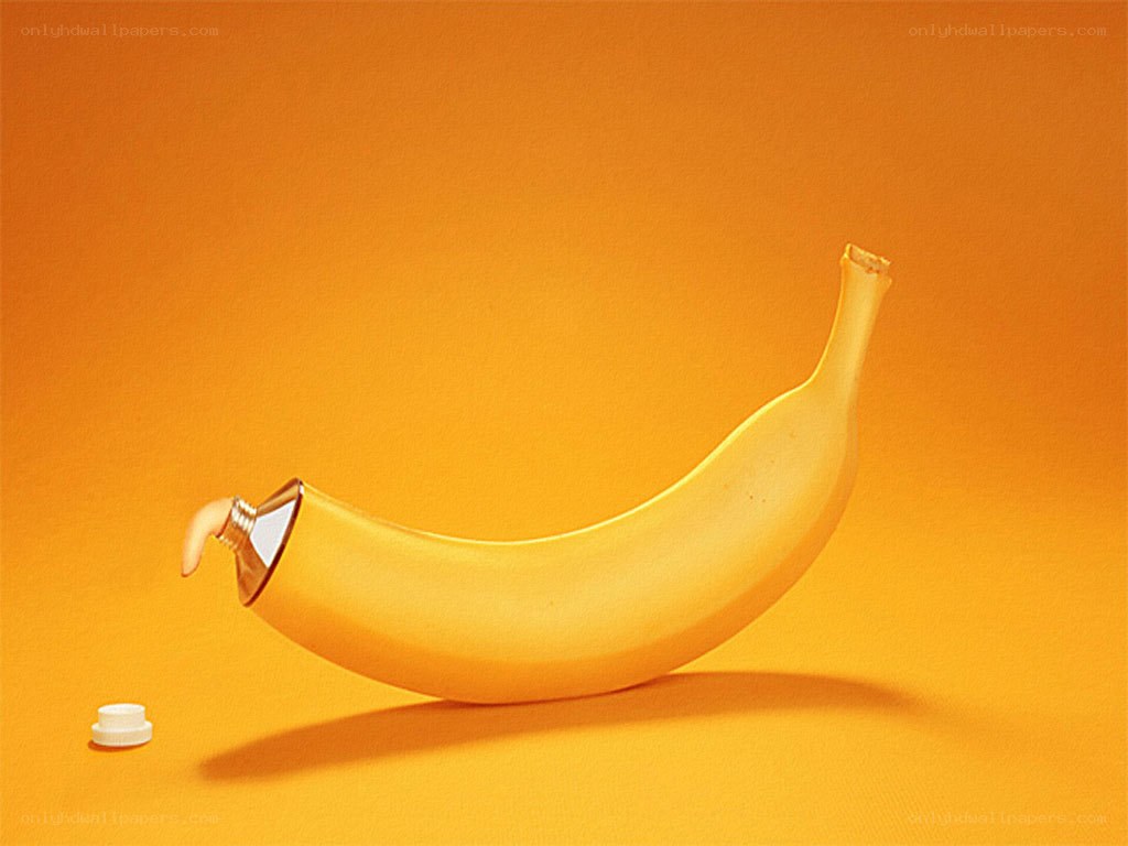 banana-shaped tube